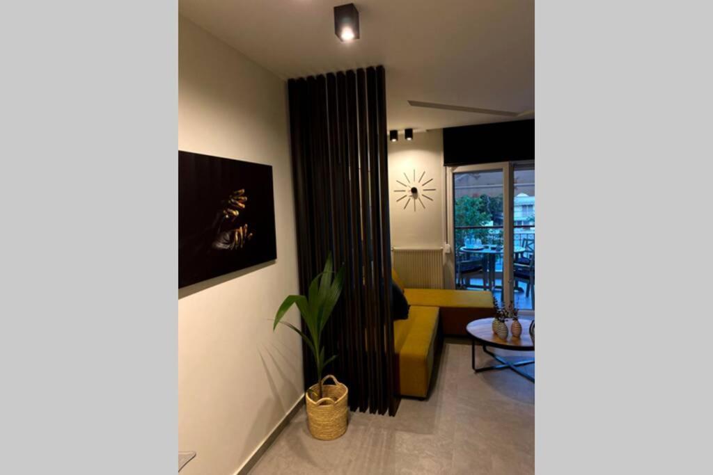 Vyron 1 Elegance Apartment Nea Michaniona Exterior foto