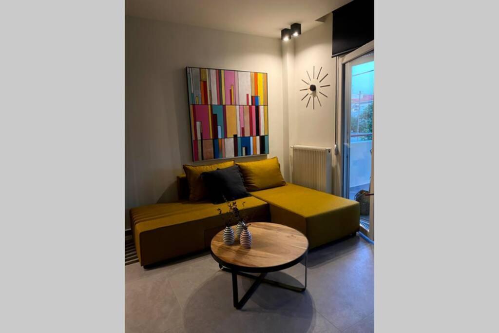 Vyron 1 Elegance Apartment Nea Michaniona Exterior foto