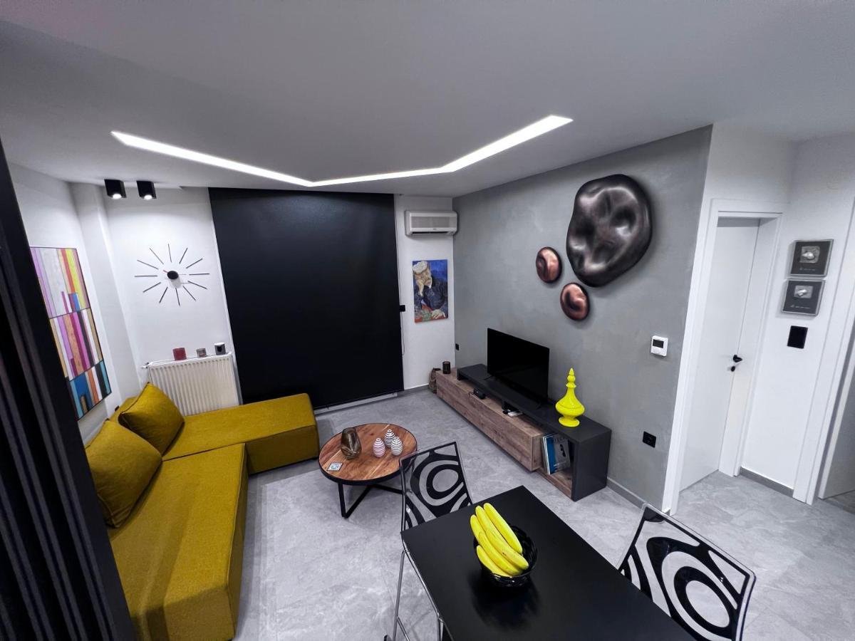 Vyron 1 Elegance Apartment Nea Michaniona Exterior foto
